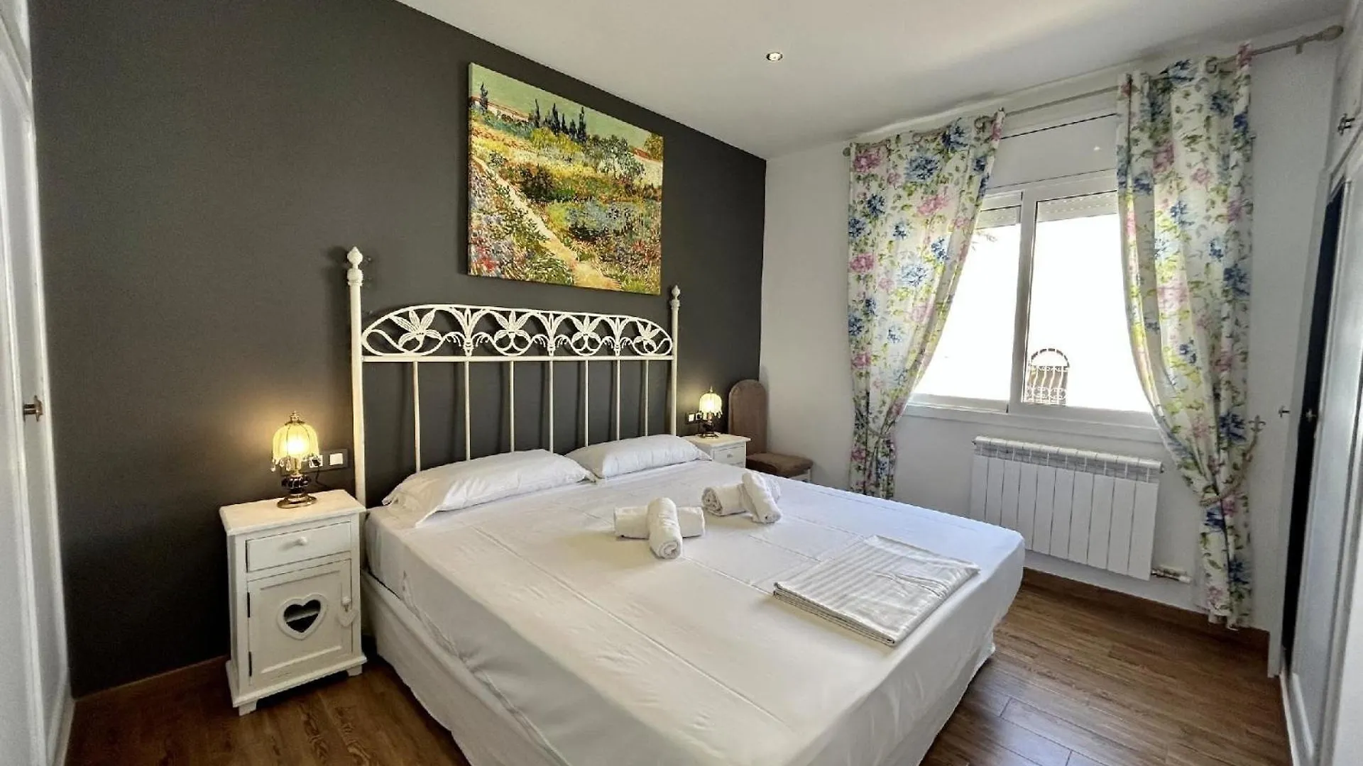 Ferienhaus Mit Privatpool Fuer 8 Personen Ca 135 Qm In Miami Platja, Costa Dorada Miami Playa