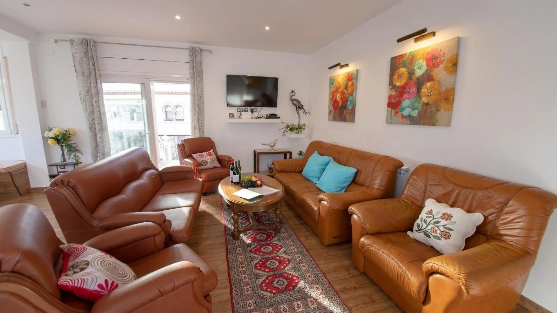 Ferienhaus Mit Privatpool Fuer 8 Personen Ca 135 Qm In Miami Platja, Costa Dorada Miami Playa