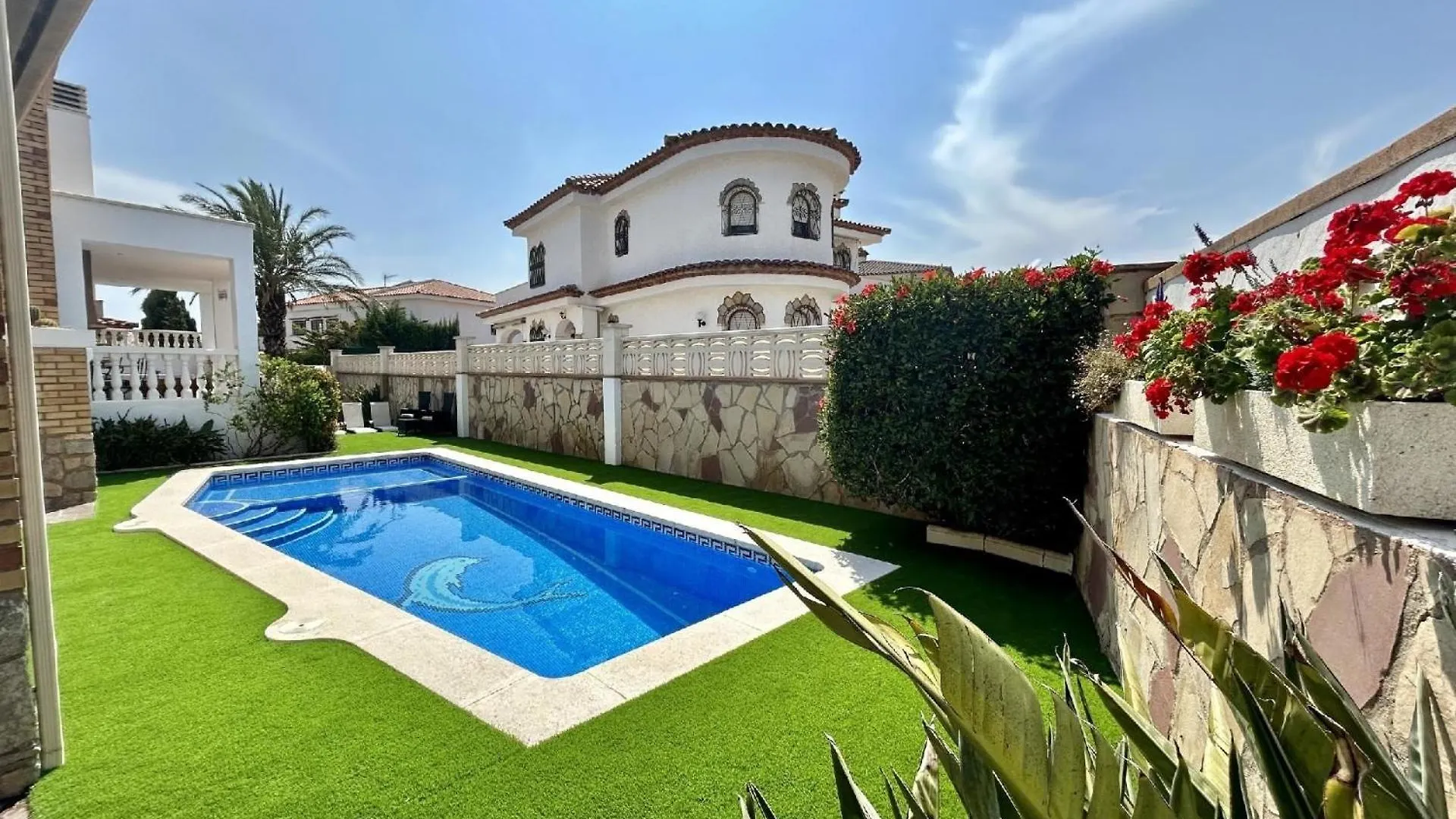 Ferienhaus Mit Privatpool Fuer 8 Personen Ca 135 Qm In Miami Platja, Costa Dorada Miami Playa Spain